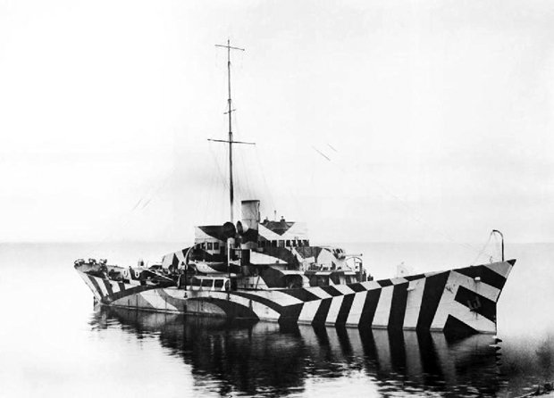 Dazzle camouflage on a warship.